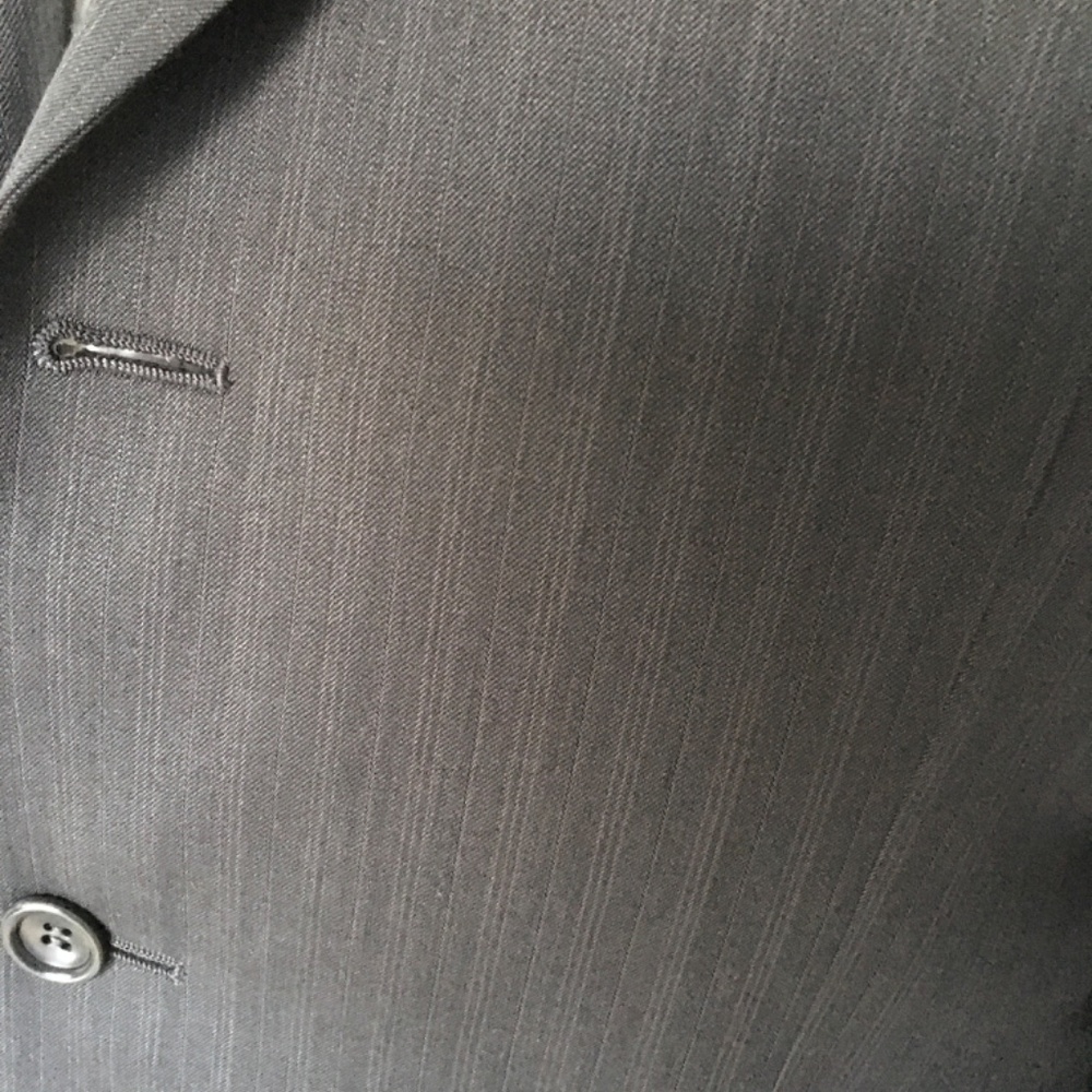 Armani Suit - Picture 9 of 9